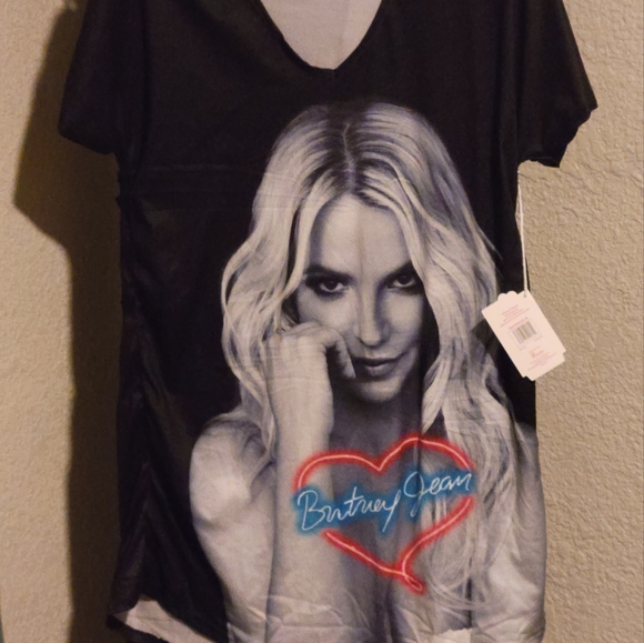 NEW-BRITNEY SPEARS NIGHTSHIRT...NWT - Picture 4 of 9